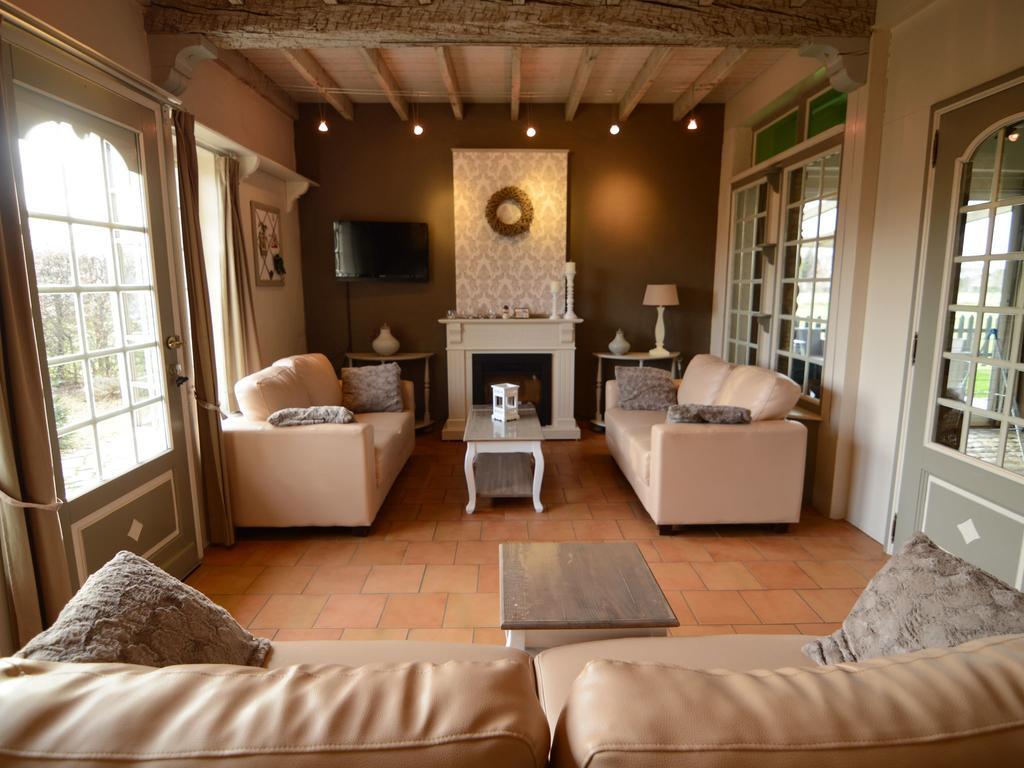 Charming Holiday Home In Zele Near The Forest Εξωτερικό φωτογραφία